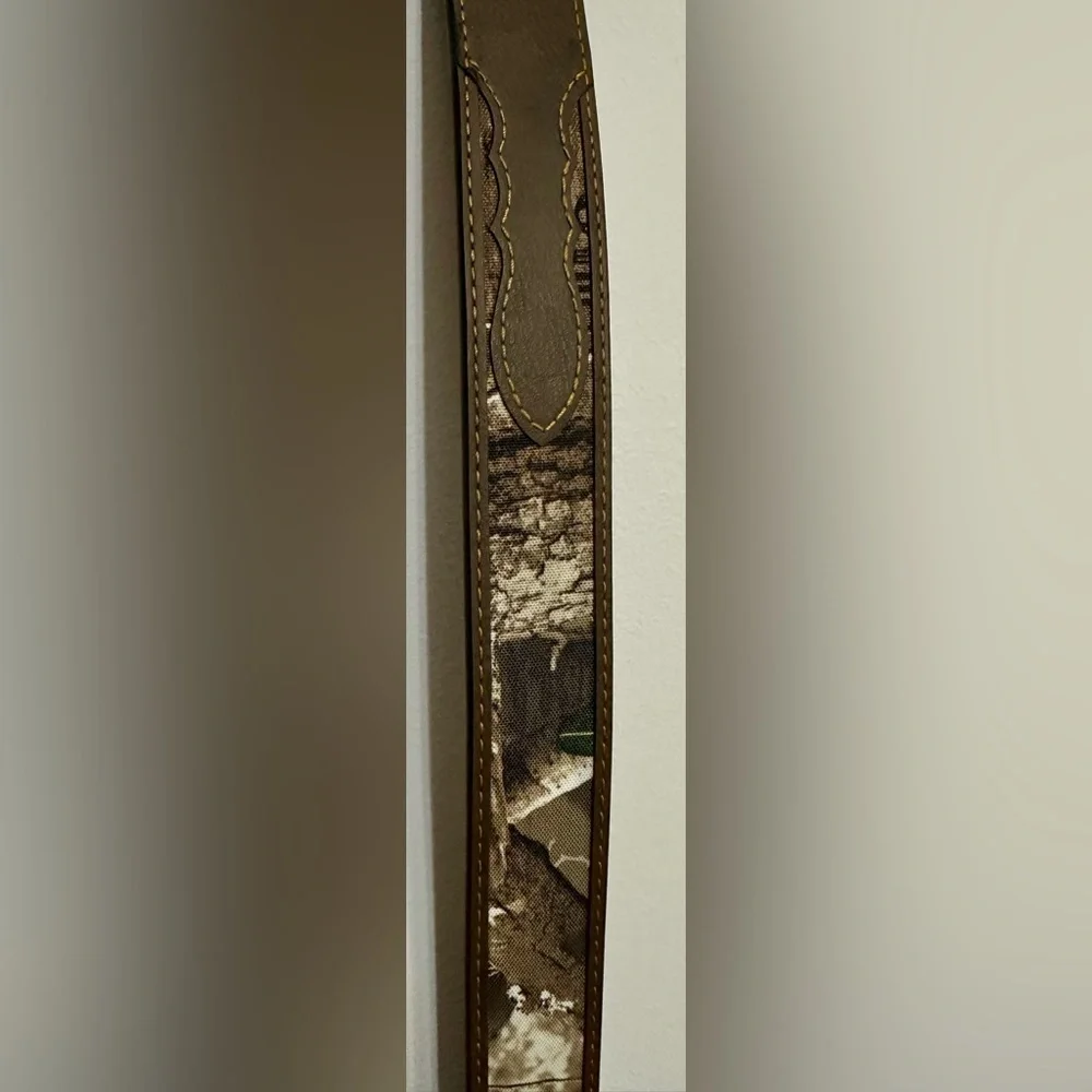 RealTree Brown Camouflage Leather Belt size 2x 46-46 (1st notch to last 44-50”)